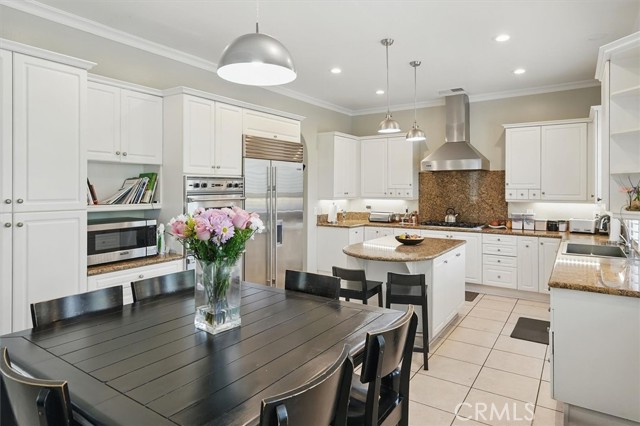 26800 Fairlain Drive, Valencia CA: https://media.crmls.org/medias/a9db47ca-1e82-47f9-bd32-aea2af6f365f.jpg