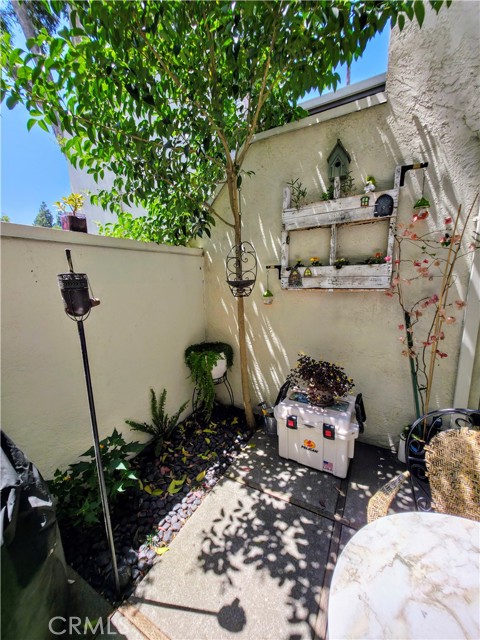 2300 Laguna Cir, #B, Concord CA: https://media.crmls.org/medias/a9dc894f-cae9-45e3-9892-ed547cbf0949.jpg