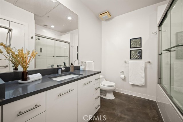 Detail Gallery Image 15 of 38 For 238 S Arroyo Pkwy #401,  Pasadena,  CA 91105 - 2 Beds | 2 Baths