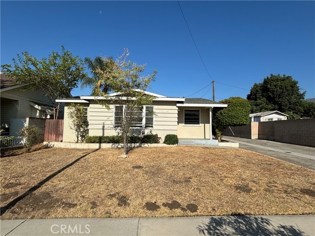 1035 Orange Avenue, Azusa, California 91702, 3 Bedrooms Bedrooms, ,1 BathroomBathrooms,Single Family Residence,For Sale,Orange,OC24155226