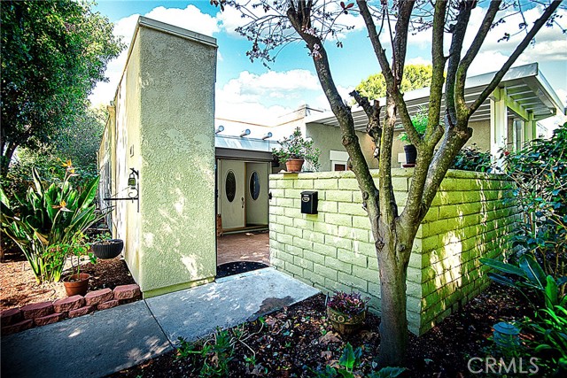 3001 c Via Buena Vista, Laguna Woods CA: https://media.crmls.org/medias/a9dd7f2c-cfe7-4ee9-a287-eaa3cad911a4.jpg