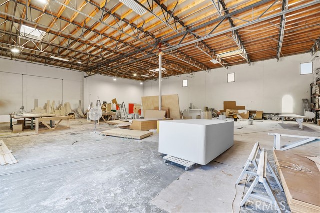 620 S Magnolia Avenue, Ontario CA: https://media.crmls.org/medias/a9dda330-f1fe-4fe7-a919-986378d6f6e2.jpg