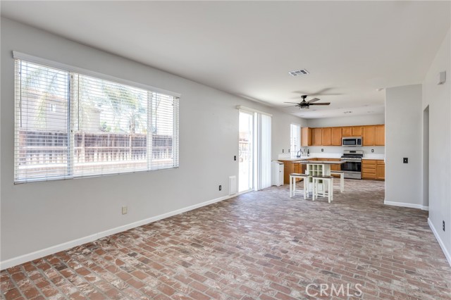 Detail Gallery Image 10 of 35 For 29413 Falcon Hill Dr, Menifee,  CA 92584 - 4 Beds | 2/1 Baths