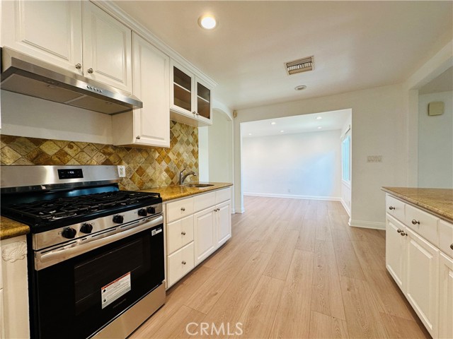 Detail Gallery Image 47 of 75 For 5148 Otis Ave, Tarzana,  CA 91356 - 4 Beds | 4 Baths