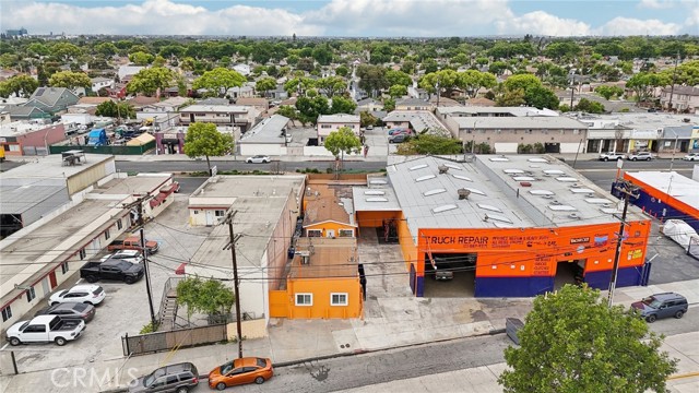 10240 Atlantic Avenue, South Gate CA: https://media.crmls.org/medias/a9def9c6-9d19-4d4b-ae9a-6d9145839aac.jpg
