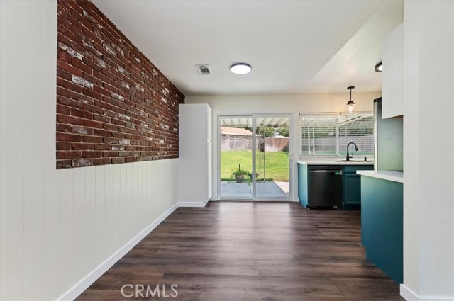 Detail Gallery Image 10 of 33 For 1025 Altura, Riverside,  CA 92507 - 3 Beds | 2 Baths