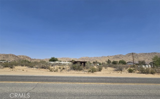 Detail Gallery Image 1 of 9 For 14963 Laguna Seca Dr, Apple Valley,  CA 92307 - – Beds | – Baths