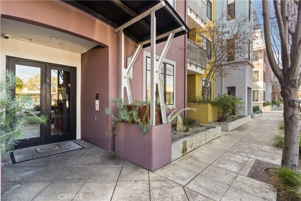 800 High Street #114