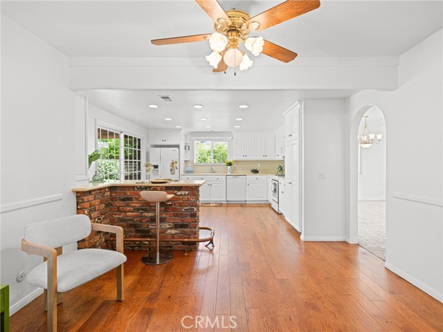 Image 24 of 42 For 2932 Oakwood Lane