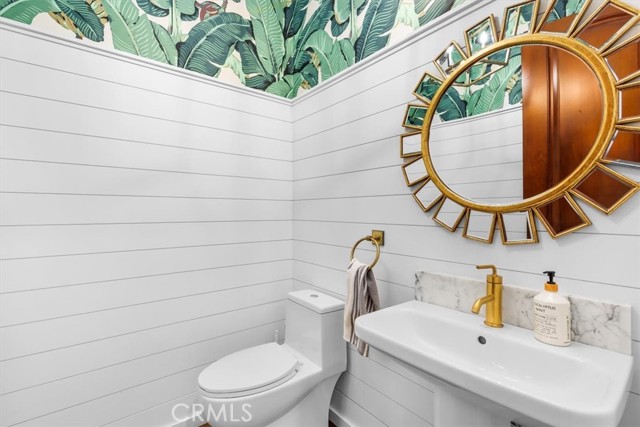 2807 Elm Avenue, Manhattan Beach, California 90266, 5 Bedrooms Bedrooms, ,4 BathroomsBathrooms,Residential,Sold,Elm,SB22102726