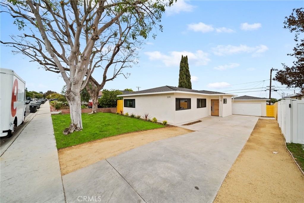 3241 Dalemead Street
