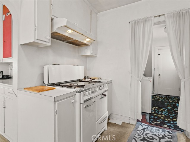 Detail Gallery Image 10 of 36 For 1071 E Tujunga Ave, Burbank,  CA 91501 - 2 Beds | 1 Baths
