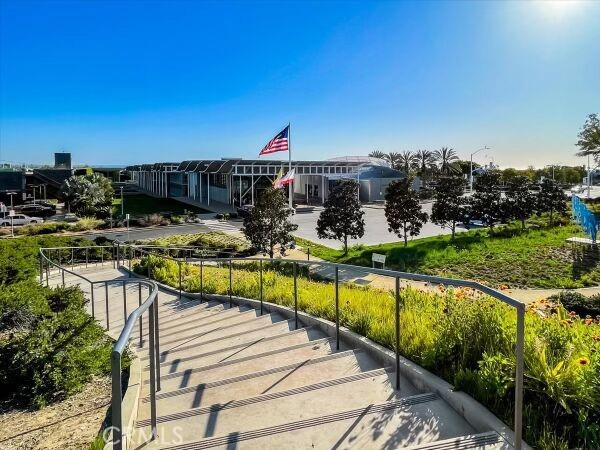 Detail Gallery Image 66 of 67 For 608 Heliotrope, Corona Del Mar,  CA 92625 - 4 Beds | 4 Baths