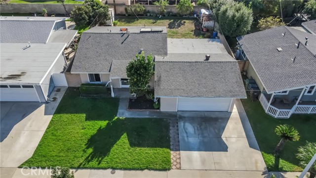 Detail Gallery Image 33 of 42 For 9452 Litchfield, Huntington Beach,  CA 92646 - 2 Beds | 1 Baths