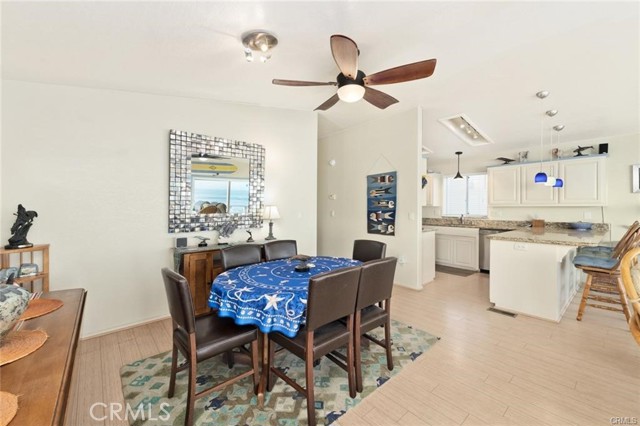 Detail Gallery Image 5 of 16 For 1880 N El Camino Real #8,  San Clemente,  CA 92672 - 3 Beds | 2 Baths