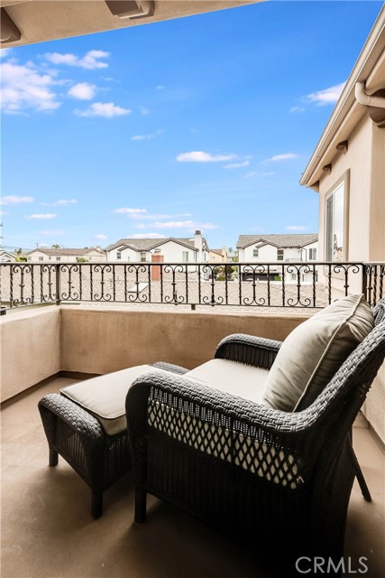 2208 Warfield Avenue, Redondo Beach, California 90278, 4 Bedrooms Bedrooms, ,3 BathroomsBathrooms,Residential,Sold,Warfield,SB22062522