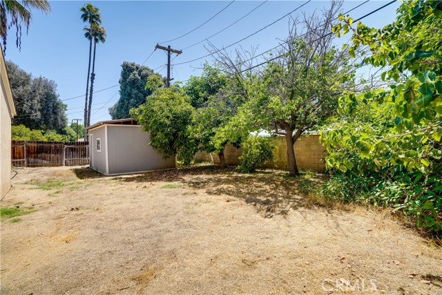 Image 22 of 47 For 8084 Magnolia Avenue