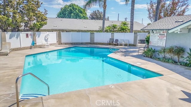 Detail Gallery Image 31 of 40 For 2026 E Santa Clara Ave #C3,  Santa Ana,  CA 92705 - 2 Beds | 2 Baths