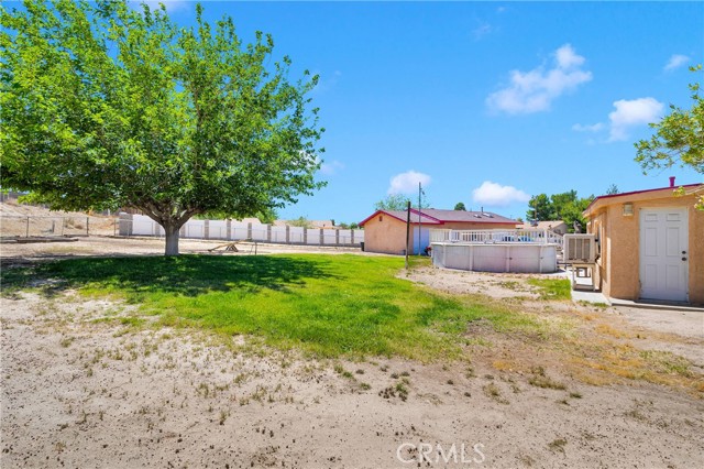 Detail Gallery Image 32 of 38 For 15869 Calandria Way, Victorville,  CA 92394 - 3 Beds | 2 Baths