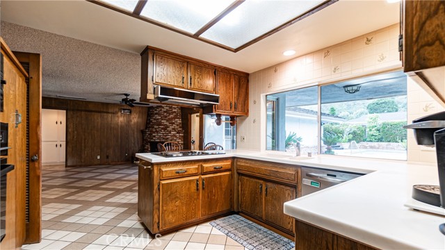 Detail Gallery Image 9 of 32 For 1257 Indian Springs Dr, Glendora,  CA 91741 - 5 Beds | 3 Baths