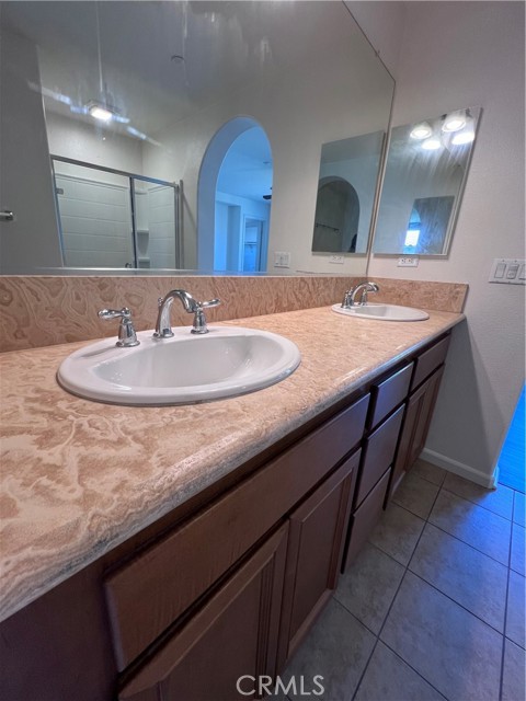 Detail Gallery Image 11 of 36 For 4432 Owens St #104,  Corona,  CA 92883 - 3 Beds | 2/1 Baths