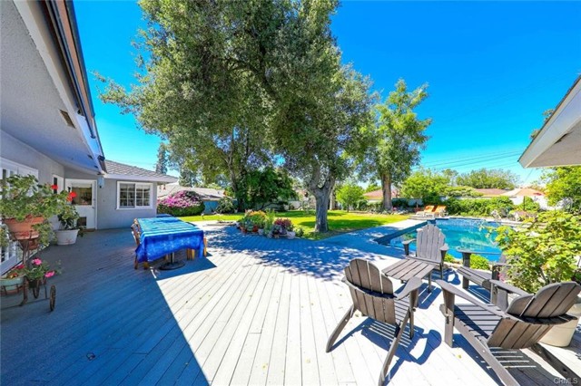 117 Catherine Park Drive, Glendora CA: https://media.crmls.org/medias/a9e6ebfe-d675-4de1-a1a0-457732ff0e67.jpg