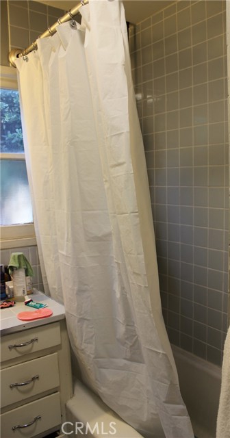 Detail Gallery Image 9 of 17 For 967 E Columbia, Pomona,  CA 91767 - 3 Beds | 2 Baths