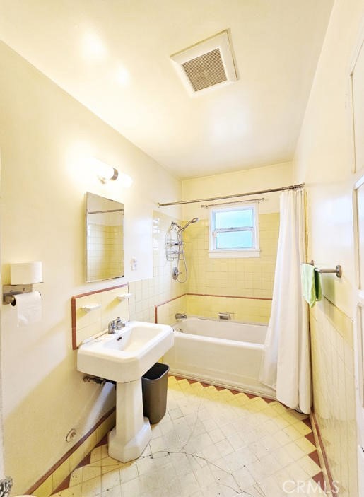 Detail Gallery Image 18 of 25 For 3726 Lee St, Los Angeles,  CA 90023 - 2 Beds | 1 Baths