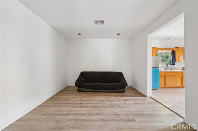 Detail Gallery Image 11 of 30 For 3728 Borel St, Los Angeles,  CA 90031 - 3 Beds | 2 Baths