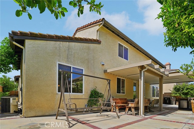 13856 Casablanca Court, Eastvale CA: https://media.crmls.org/medias/a9e78b23-15fe-4039-ba3b-ddbcce4c7163.jpg