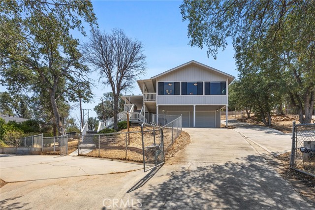 Detail Gallery Image 1 of 49 For 501 Old State Rd, Wofford Heights,  CA 93285 - 4 Beds | 3 Baths