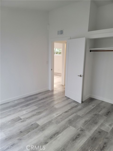 Detail Gallery Image 4 of 5 For 1144 W. Balboa Blvd. #B,  Newport Beach,  CA 92661 - 1 Beds | 1 Baths