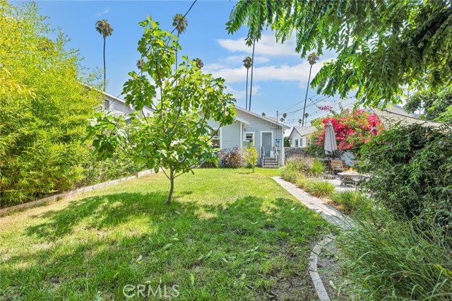 3819 3rd Avenue, Los Angeles, California 90008, 3 Bedrooms Bedrooms, ,1 BathroomBathrooms,Single Family Residence,For Sale,3rd,SR24177242