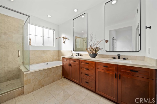 Detail Gallery Image 24 of 43 For 5350 Playa Vista Dr #19,  Playa Vista,  CA 90094 - 3 Beds | 2/1 Baths