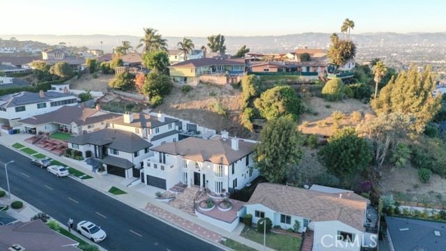 Detail Gallery Image 51 of 51 For 4223 Don Felipe Drive, Los Angeles,  CA 90008 - 4 Beds | 4 Baths