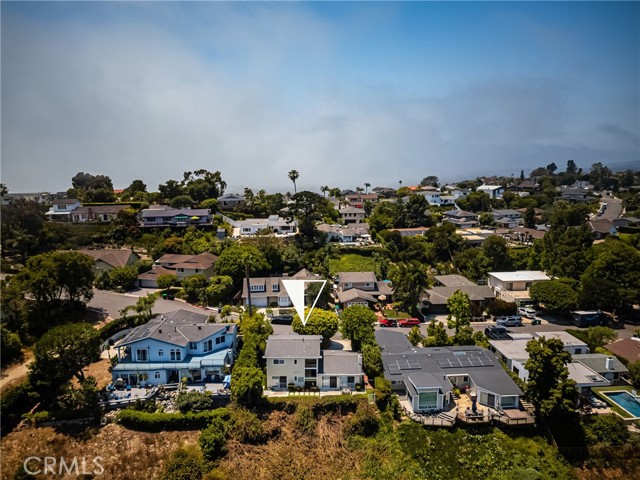 Detail Gallery Image 3 of 42 For 3058 Nestall Rd, Laguna Beach,  CA 92651 - 5 Beds | 2 Baths