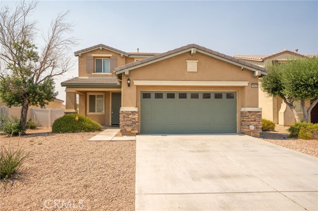 Detail Gallery Image 2 of 49 For 16620 Desert Lily St, Victorville,  CA 92394 - 4 Beds | 2/1 Baths