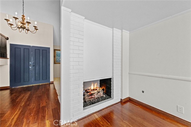 9882 Kings Canyon Drive, Huntington Beach CA: https://media.crmls.org/medias/a9ec8d33-3a9e-4feb-8313-e31a2c27e93c.jpg