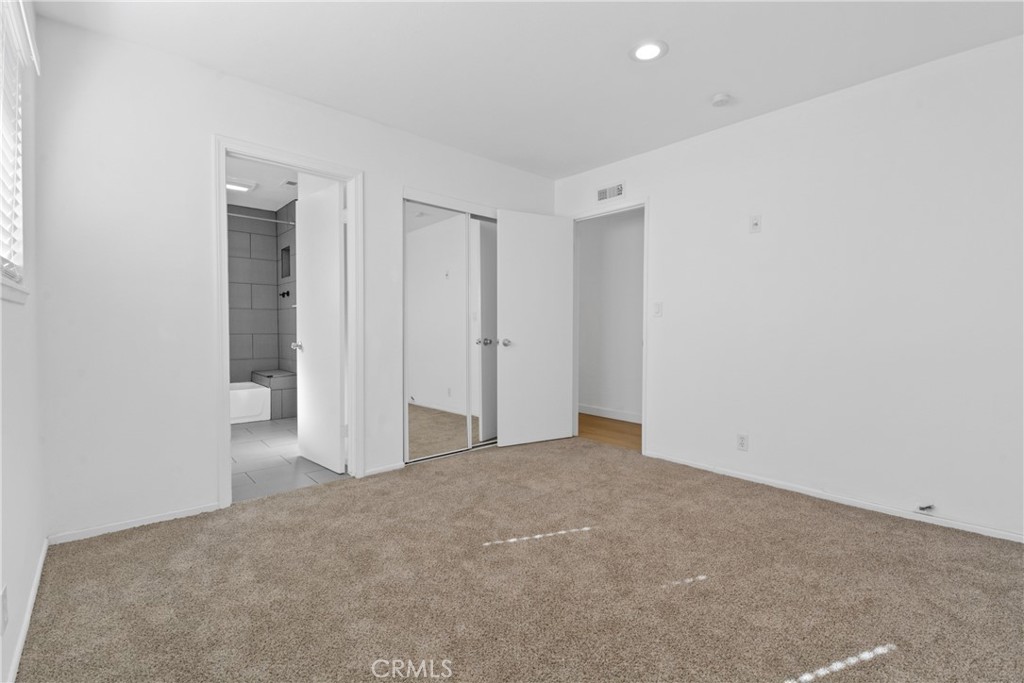 MLS #OC25258751 image #20