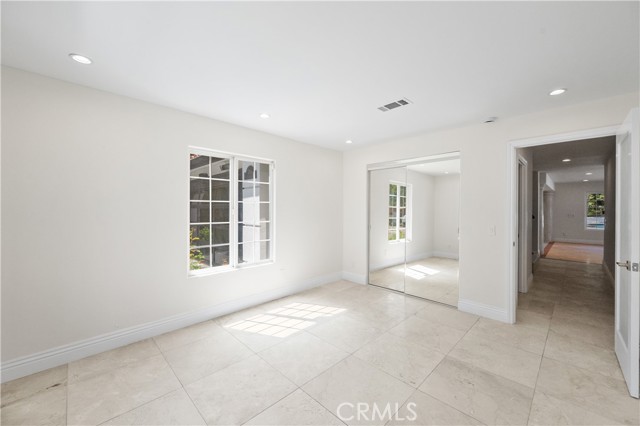 3856 Vista Linda Drive, Encino CA: https://media.crmls.org/medias/a9ed090e-36d1-4e7c-90ee-00ae7844b670.jpg