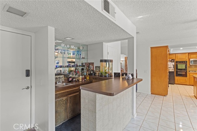 Detail Gallery Image 11 of 47 For 6801 Rycroft, Riverside,  CA 92506 - 4 Beds | 2/1 Baths