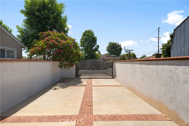 Image 21 of 23 For 1621 Bryan