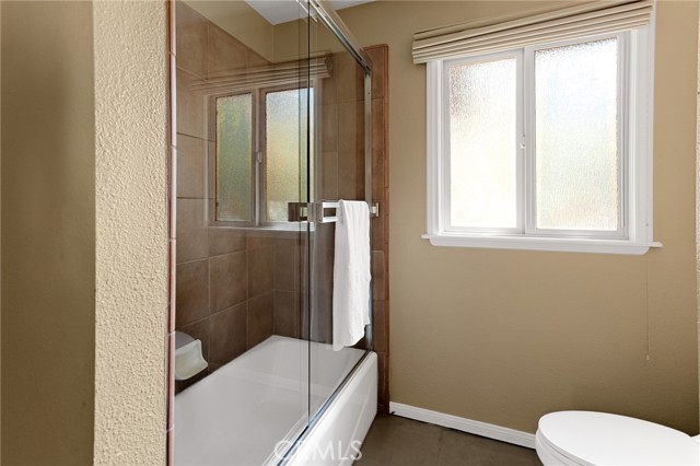 Detail Gallery Image 47 of 64 For 951 Osprey, Lake Arrowhead,  CA 92352 - 4 Beds | 4 Baths