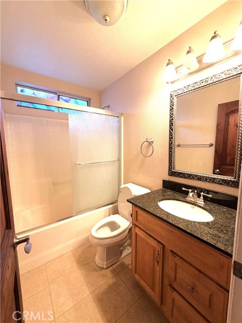 Detail Gallery Image 8 of 10 For 31073 Ruidosa St, Temecula,  CA 92592 - 3 Beds | 2 Baths