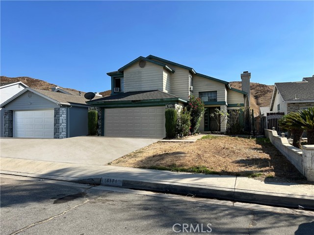 14171 Long View Dr, Fontana, CA 92337