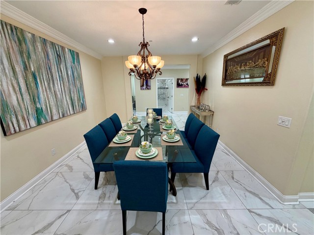 Detail Gallery Image 5 of 30 For 13538 Applegate Ct, Rancho Cucamonga,  CA 91739 - 5 Beds | 3 Baths