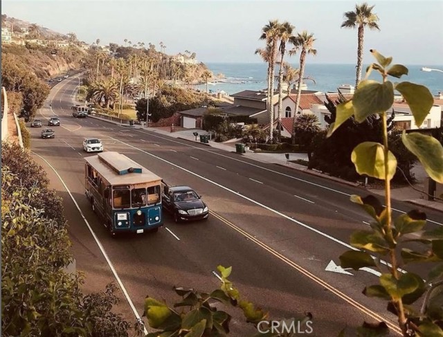 Detail Gallery Image 22 of 23 For 1445 Bluebird Canyon, Laguna Beach,  CA 92651 - 2 Beds | 1/1 Baths