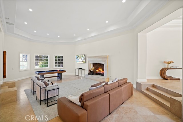 13320 Mulholland Drive, Beverly Hills CA: https://media.crmls.org/medias/a9f2f437-ccfd-481e-a419-8231908b2a88.jpg