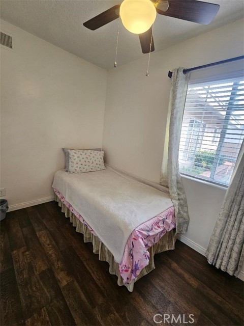  Commercial for Sale in Granada Hills, California