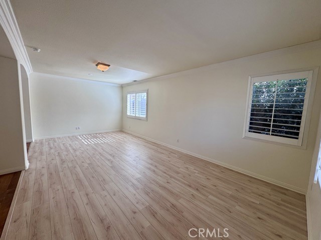 https://media.crmls.org/medias/a9f36cb2-5bc5-4b3a-bdf2-7a5e89905d56.jpg?preset=X-Large
